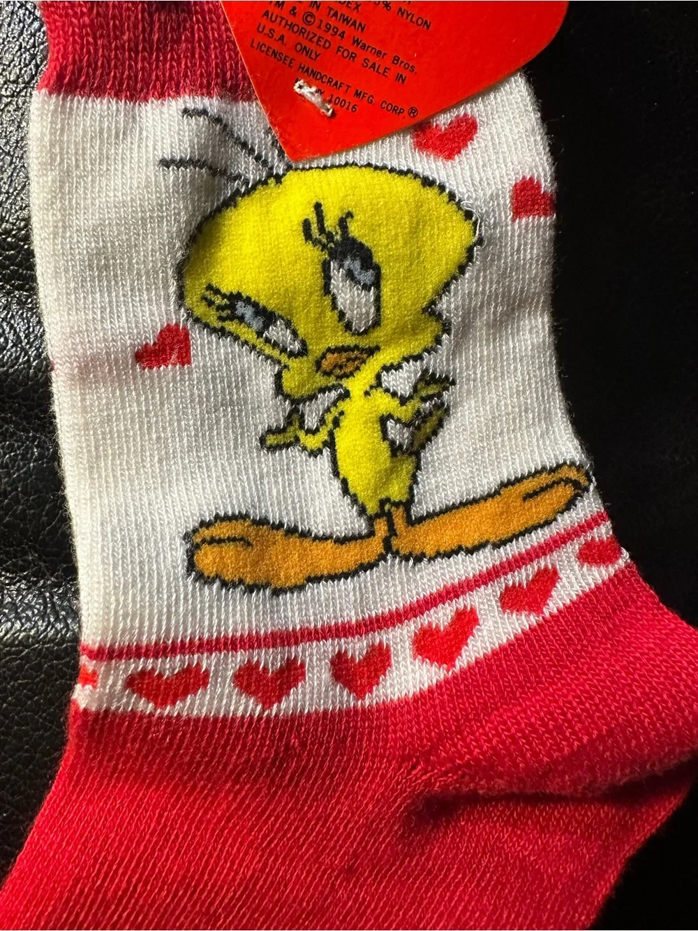RARE Vintage Warner Bros. Looney Tunes Tweety Socks NWT Red Hearts Women’s 6-11